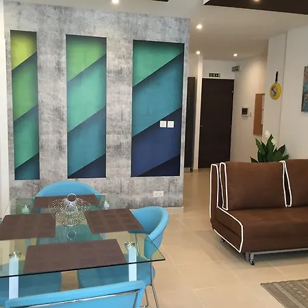 Апартаменты Bedzzz Airport Kirkop