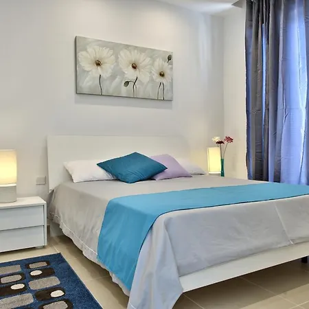 Апартаменты Bedzzz Airport